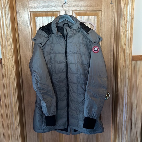 Canada Goose Gray Jacket - Picture 1 of 9